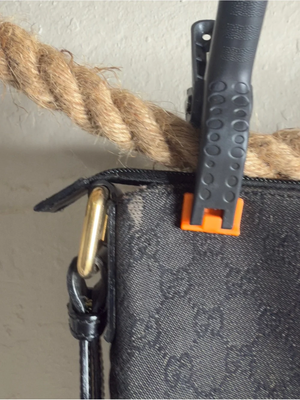 Gucci Monogram Crossbody Bag Black| Unisex | Pre-Owned |